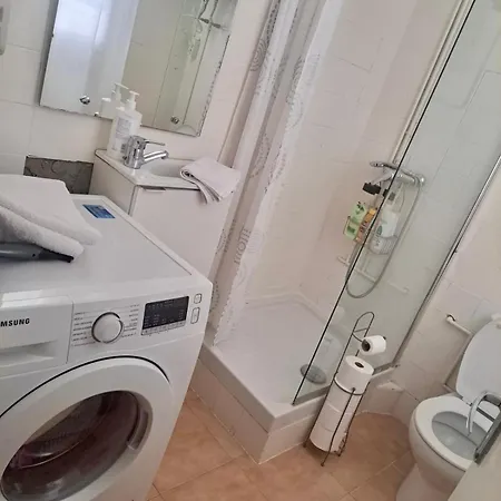 Homestay Privada En La Rambla De Cataluna *